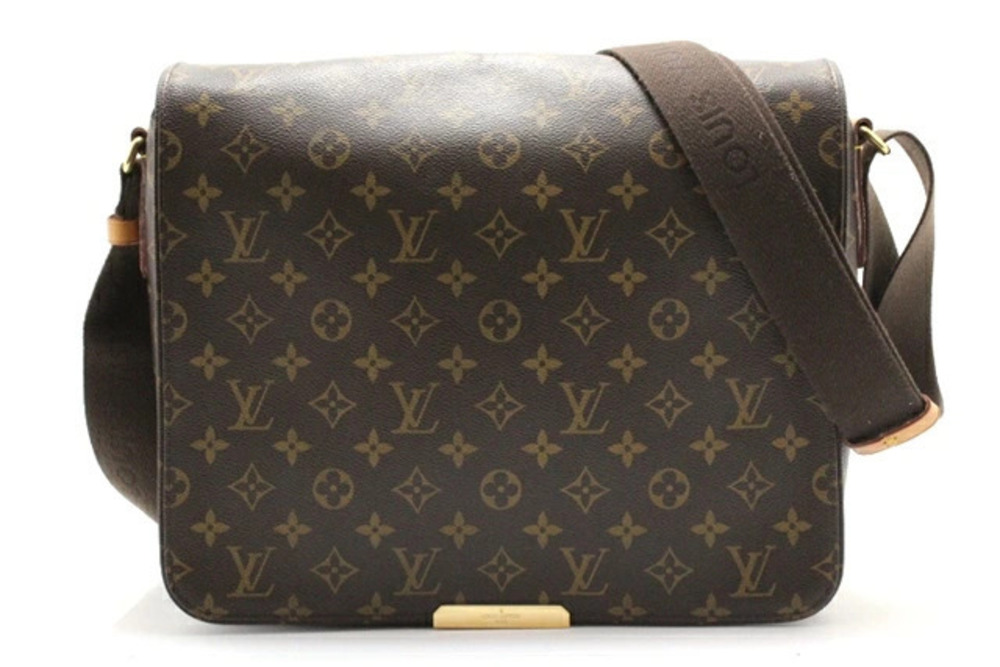 LOUIS VUITTON Valmy Shoulder Bag Monogram